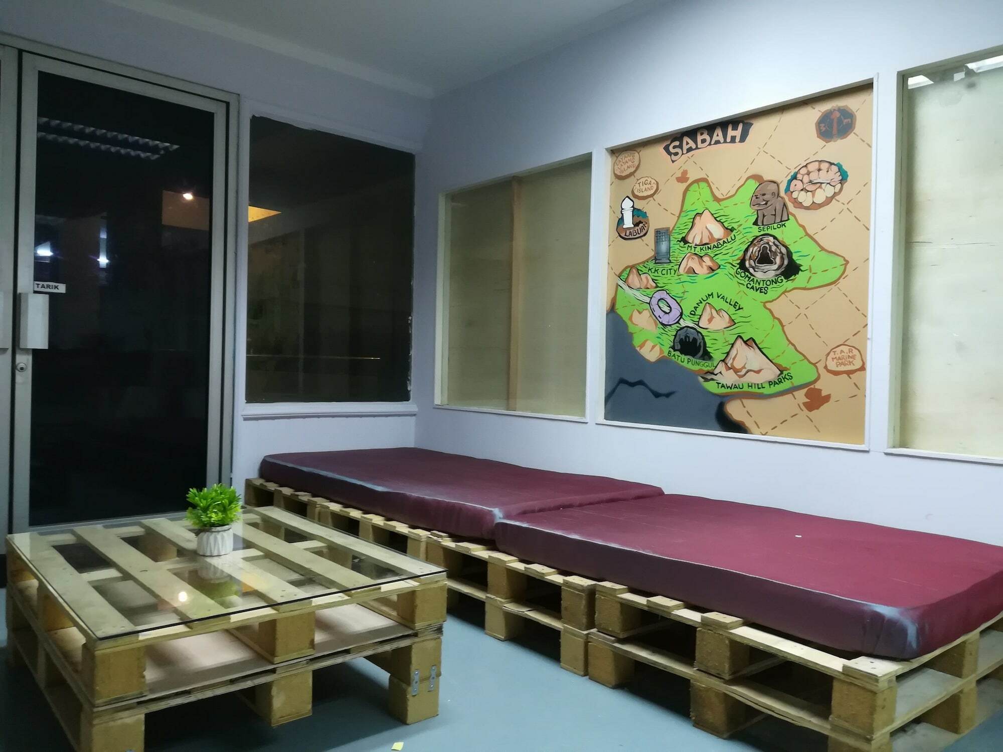 Get Inn Backpackers Kota Kinabalu Exterior photo