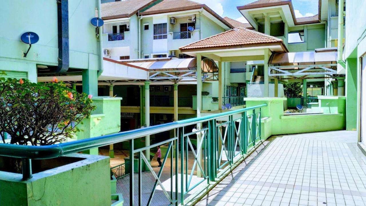 Get Inn Backpackers Kota Kinabalu Exterior photo